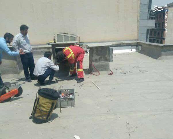 گیراُفتادن سارق در کانال کولر !