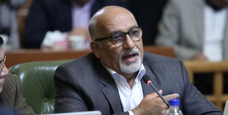 برخورد قهری با دستفروشان ممنوع/ شهرداری لایحه ساماندهی مشاغل سیار را ارائه کند