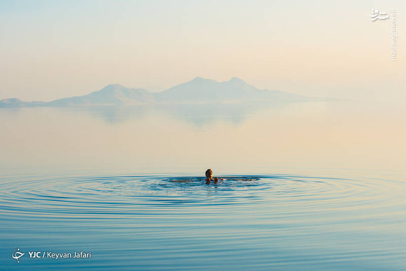 مسافران تابستانی دریاچه ارومیه