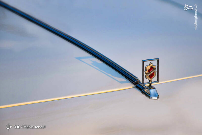 دورهمی خودروهای کلاسیک در کرمان