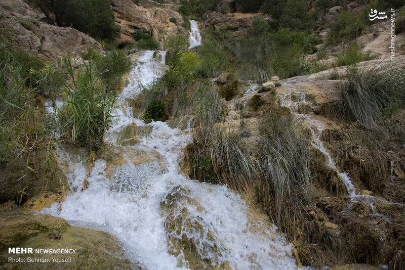 عکس/ سفر به آبشار بکر و دیدنی‌«چم چیت»