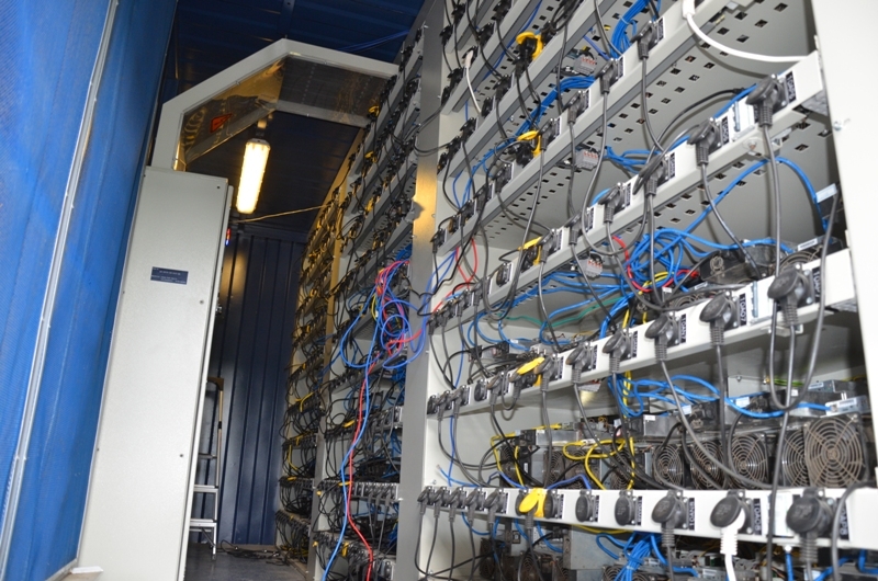 کشف هزار و ۱۰۰ دستگاه تولید ارز دیجیتال در بابلسر