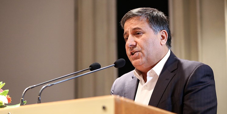 انسداد مسیر دورزدن قانون علیرغم وجود صاحبان قدرت و نفوذ