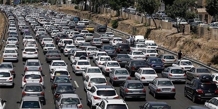 ممنوعیت مقطعی تردد کامیون‌ها در تهران/ افزایش ۴۰ درصدی ترافیک در مهر