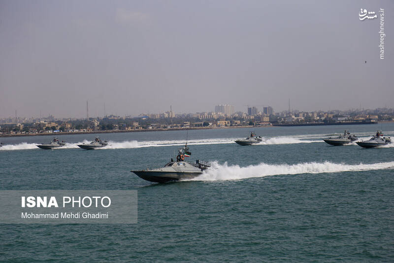 رژه یگان های دریایی ارتش و سپاه