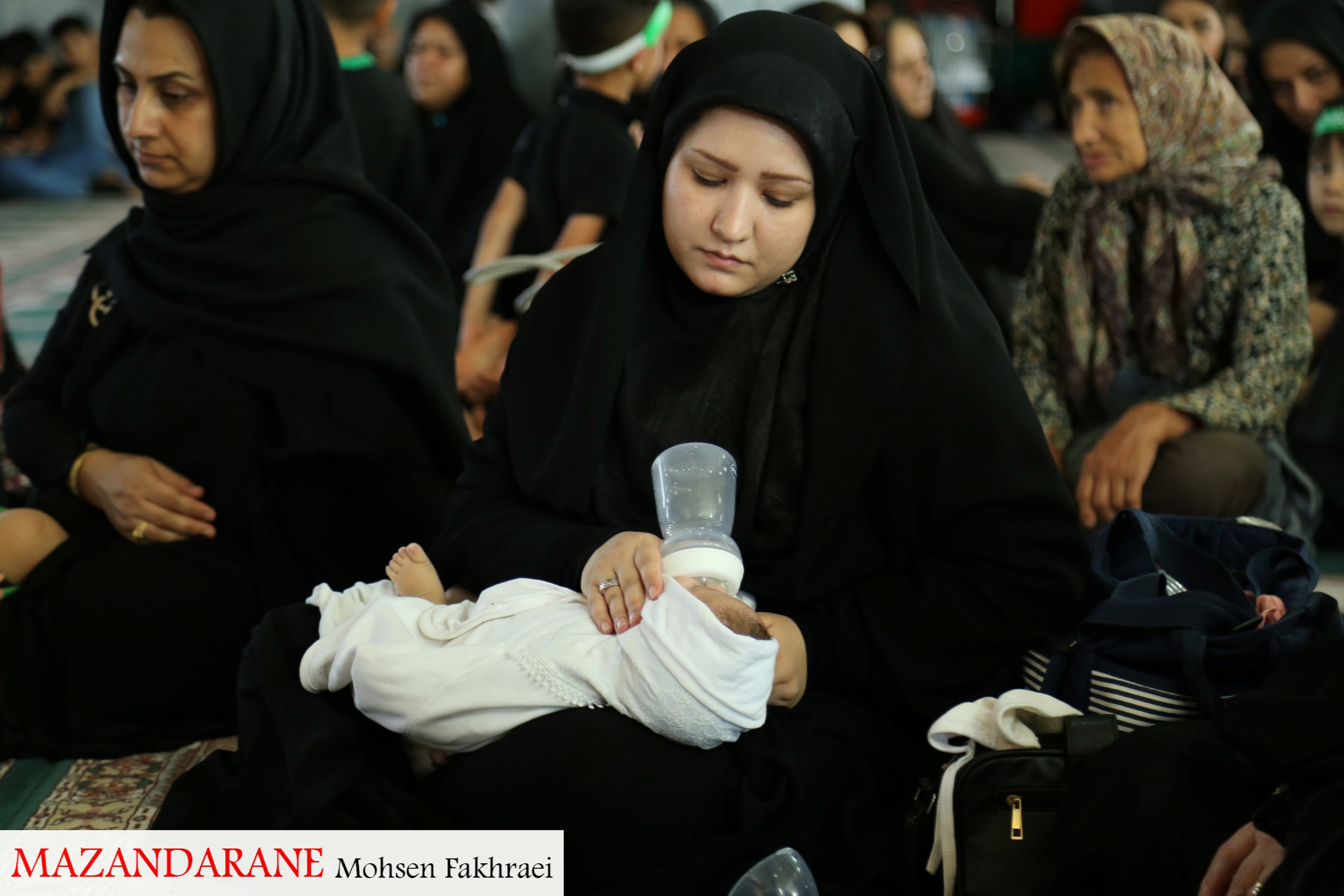 مراسم شیرخوارگان حسینی در روستای کچب کلوا آمل برگزار شد