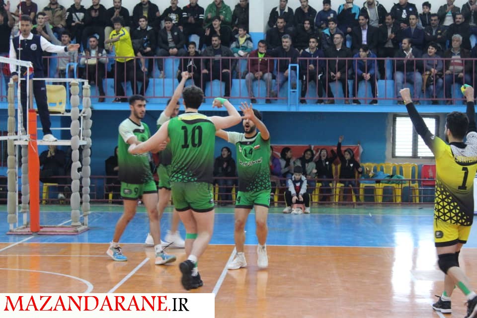 صعود شاگردان علی رضایی به دور نهایی لیگ دسته اول والیبال کشور