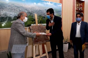 ارزش کتاب آنقدر بالاست که خدا آن را معجزه پیامبرش قرار داد