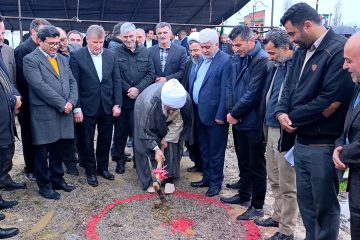 آیین کلنگ زنی ۱۴ واحد مسکونی در روستای وسطی کلا آمل