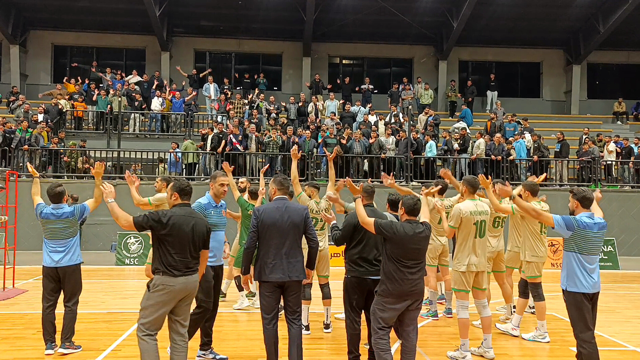 نیروانا با اقتدار به نیمه نهایی رسید/ نمایش نظم، همدلی و اقتدار شاگردان ناییجی برای قهرمانی